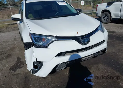 2018 Toyota Rav4 Xle from USA, damaged, VIN 2T3RFREV2JW754142
